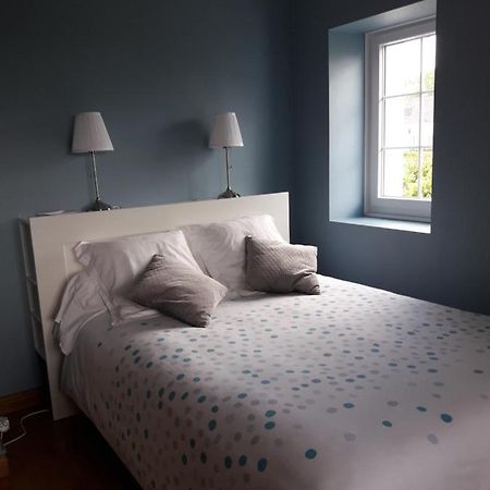 Chambre Dans Villa Гуэну Экстерьер фото